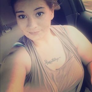 Meet your Posher, Heather